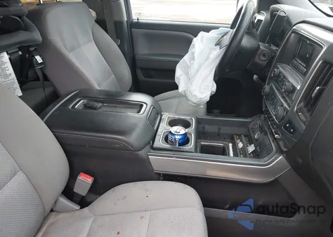 2015 Chevrolet Silverado 1500 1Lt z USA, uszkodzony, nr VIN 3GCUKREH1FG299758